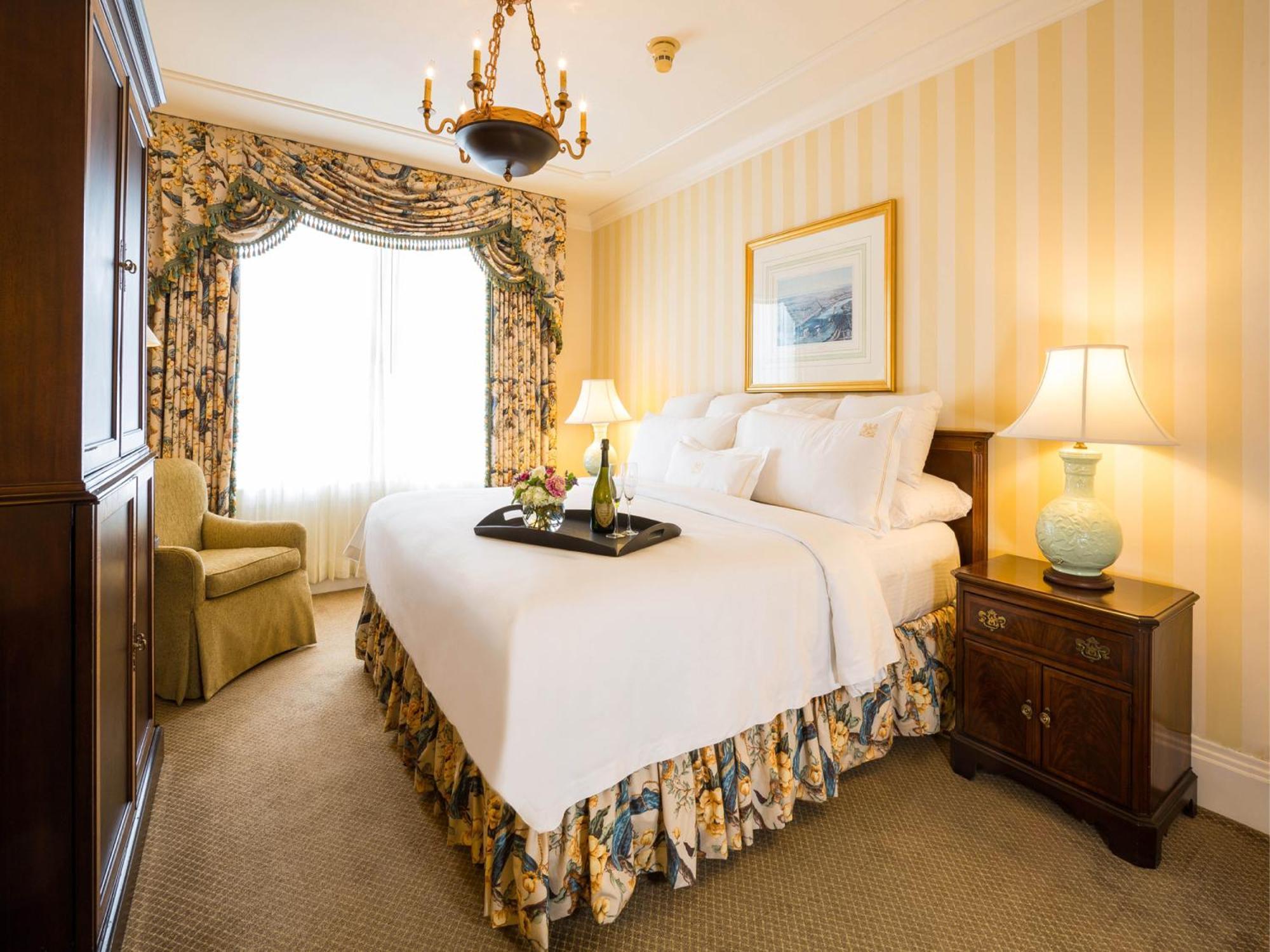 Preferred King Room,1275654256:JPEG