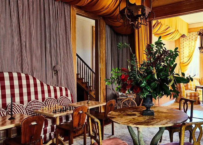 Hotel Peter And Paul, An Ash Hotel New Orleans